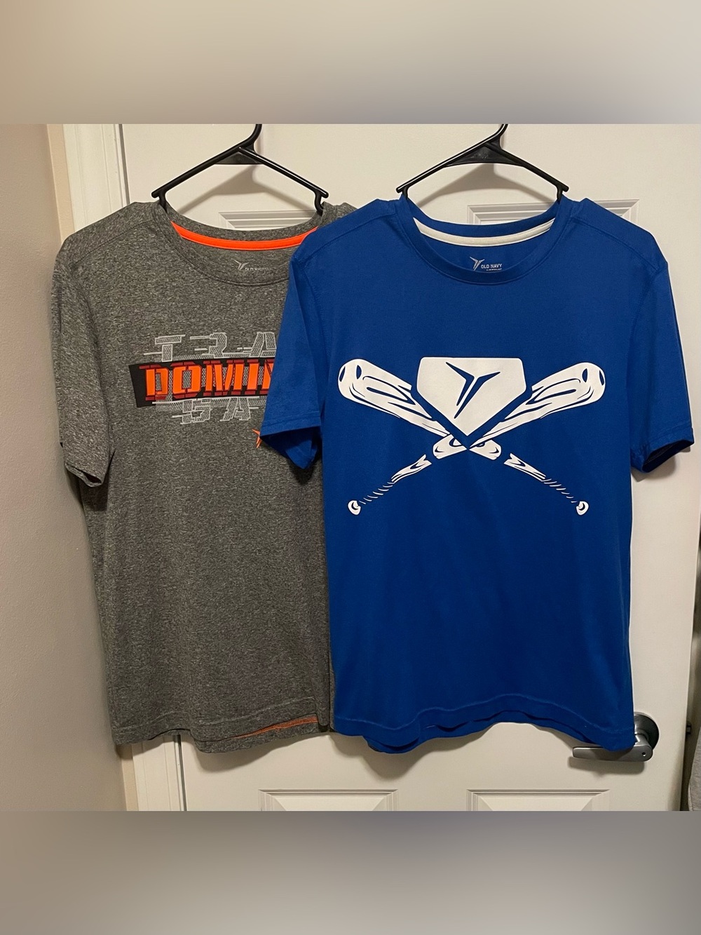 Old Navy Active Go Dry Graphic Tee Shirt Bundle Lot of 2 Size Medium